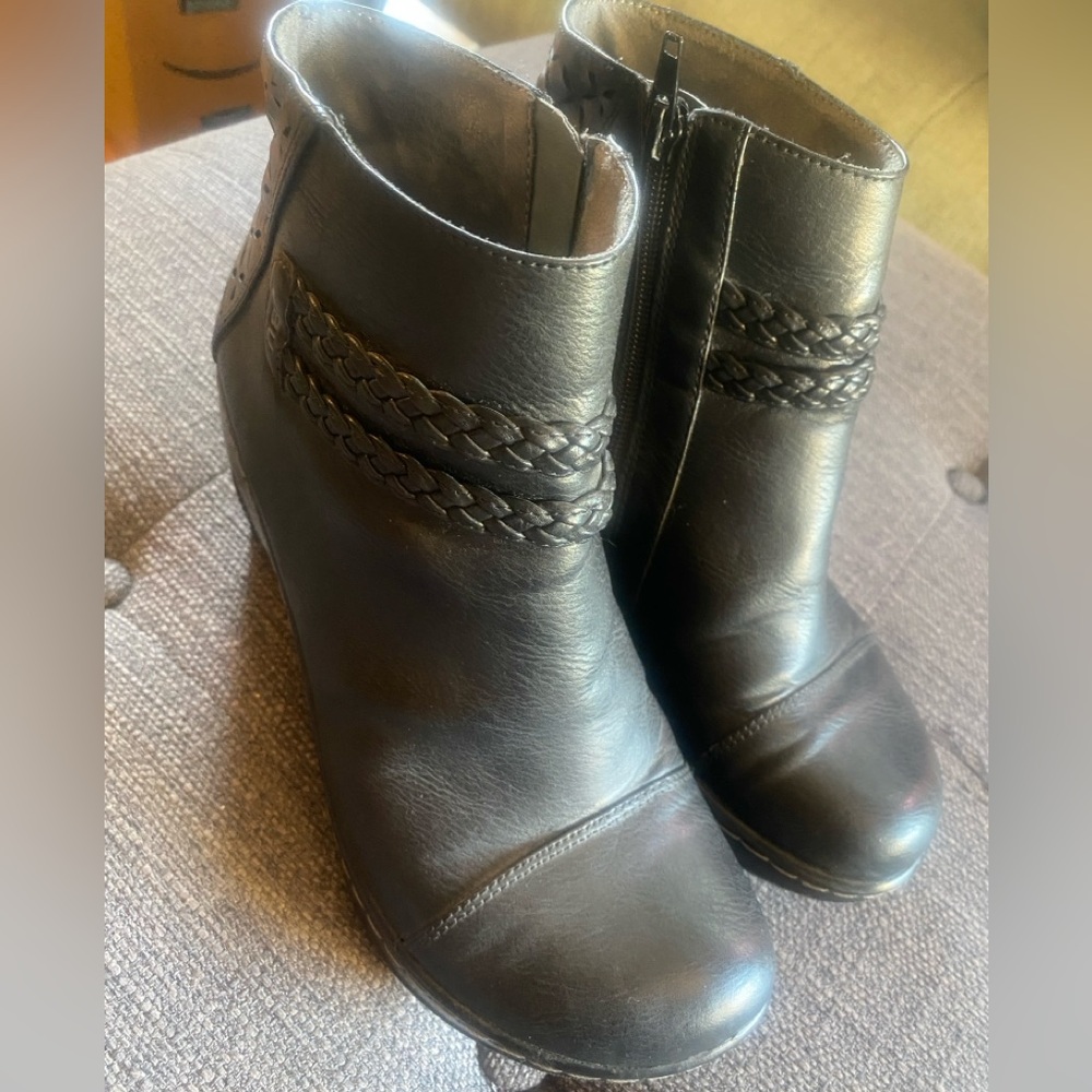 Jambu vegan ankle boots sz 8